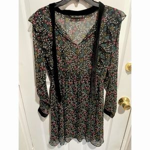 NWOT Zara Floral Print Tie Neck Dress SOLD OUT